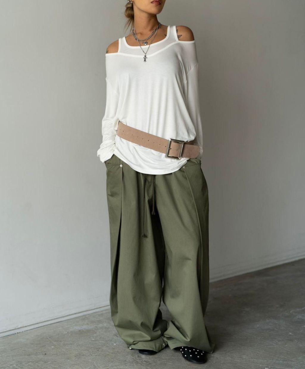 假兩件顯瘦露肩上衣4