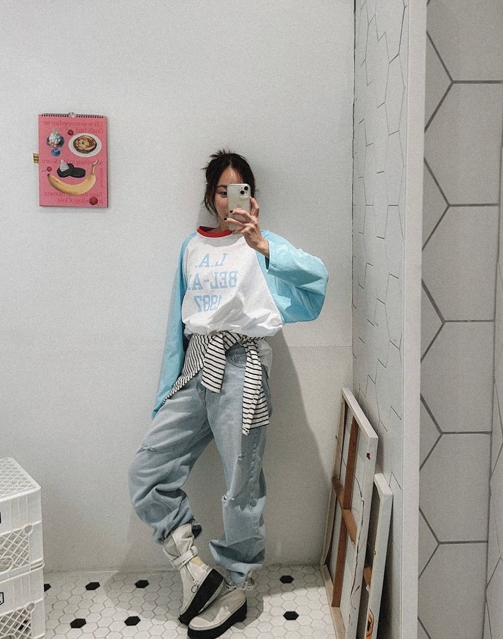 繽紛配色英字上衣4