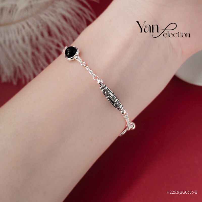 sg-11134201-8261w-mkiyodmp4s1s6a