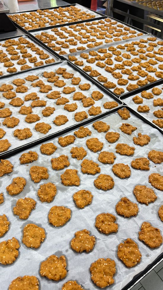  | Lynn Patisserie: Homemade CNY Cookies · Freshly Baked · Online Orders in West Malaysia