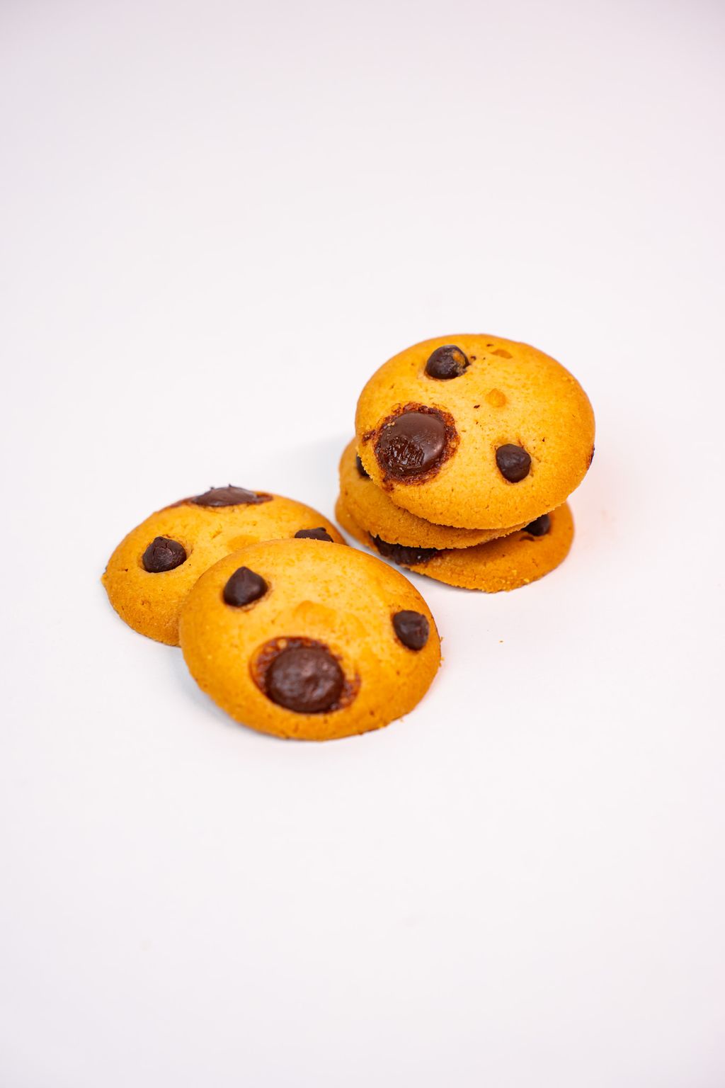 Melt-in-the-mouth Signature Butter Chocolate Chip Cookies by Lynn Patisserie