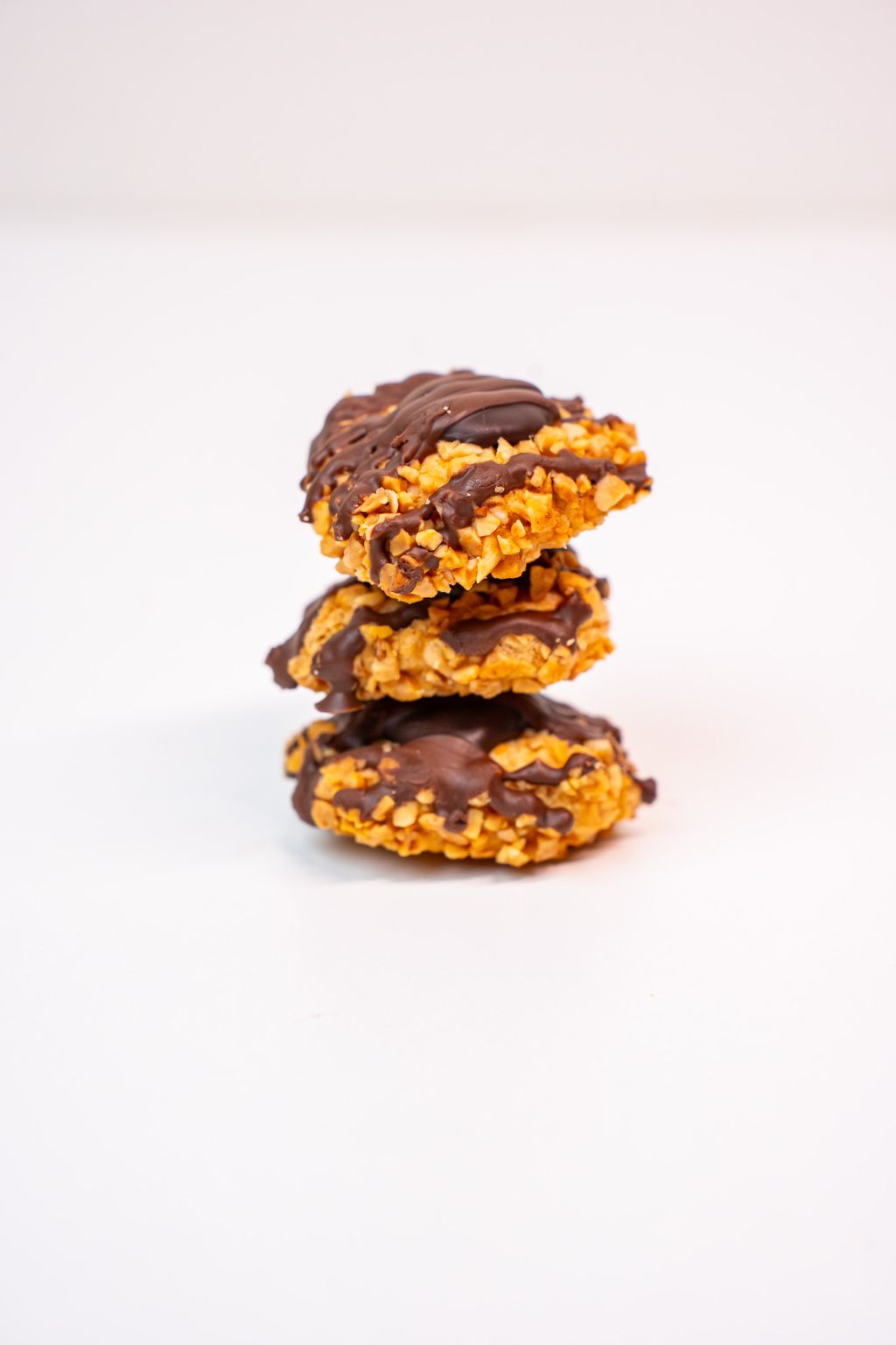 Lynn Patisserie Premium Nutty Nutella Cookies - Rich Hazelnut Chocolate Filled CNY Cookies 2026