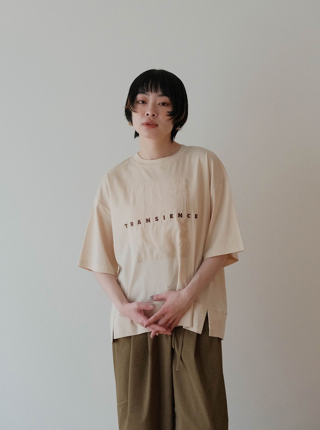 微光感立體刺繡踢恤_M1