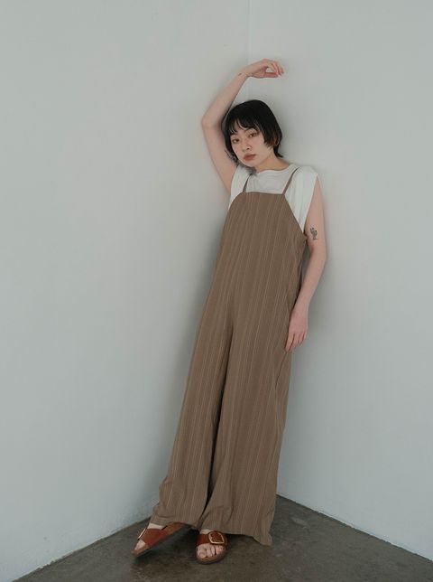 細線條大人感休閒吊帶褲_M2