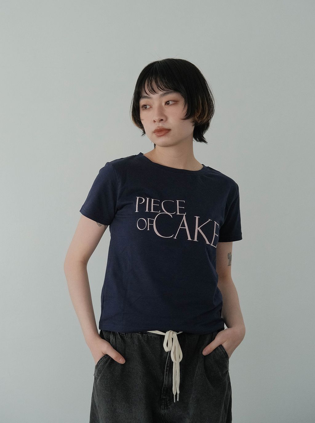蛋糕刺繡字母踢_M10