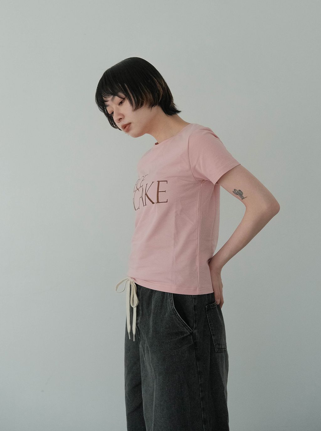 蛋糕刺繡字母踢_M20