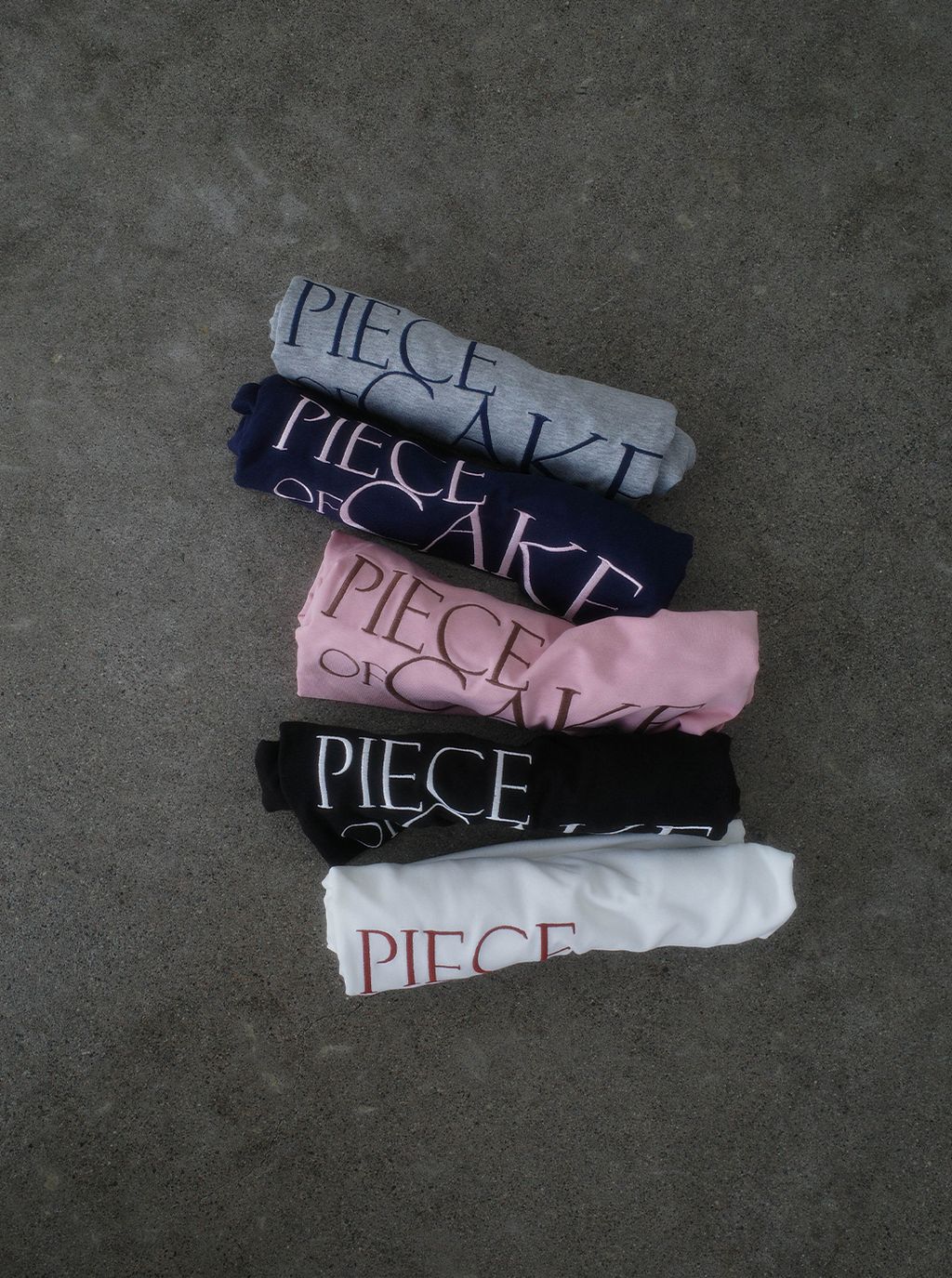 蛋糕刺繡字母踢_M1