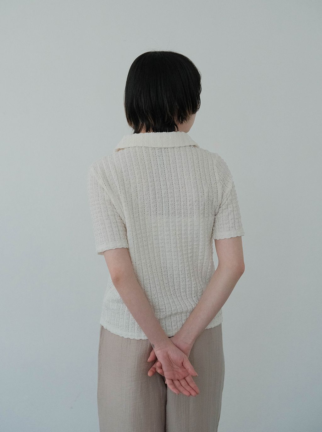 蕾絲鈕扣POLO上衣_M09