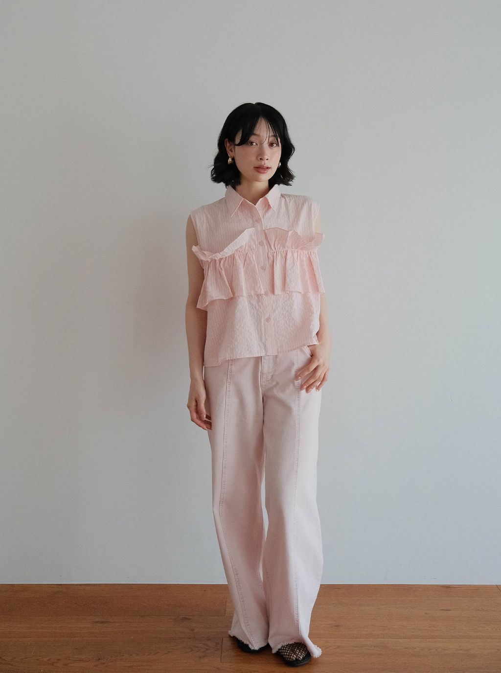 線條花邊無袖襯衫_M13
