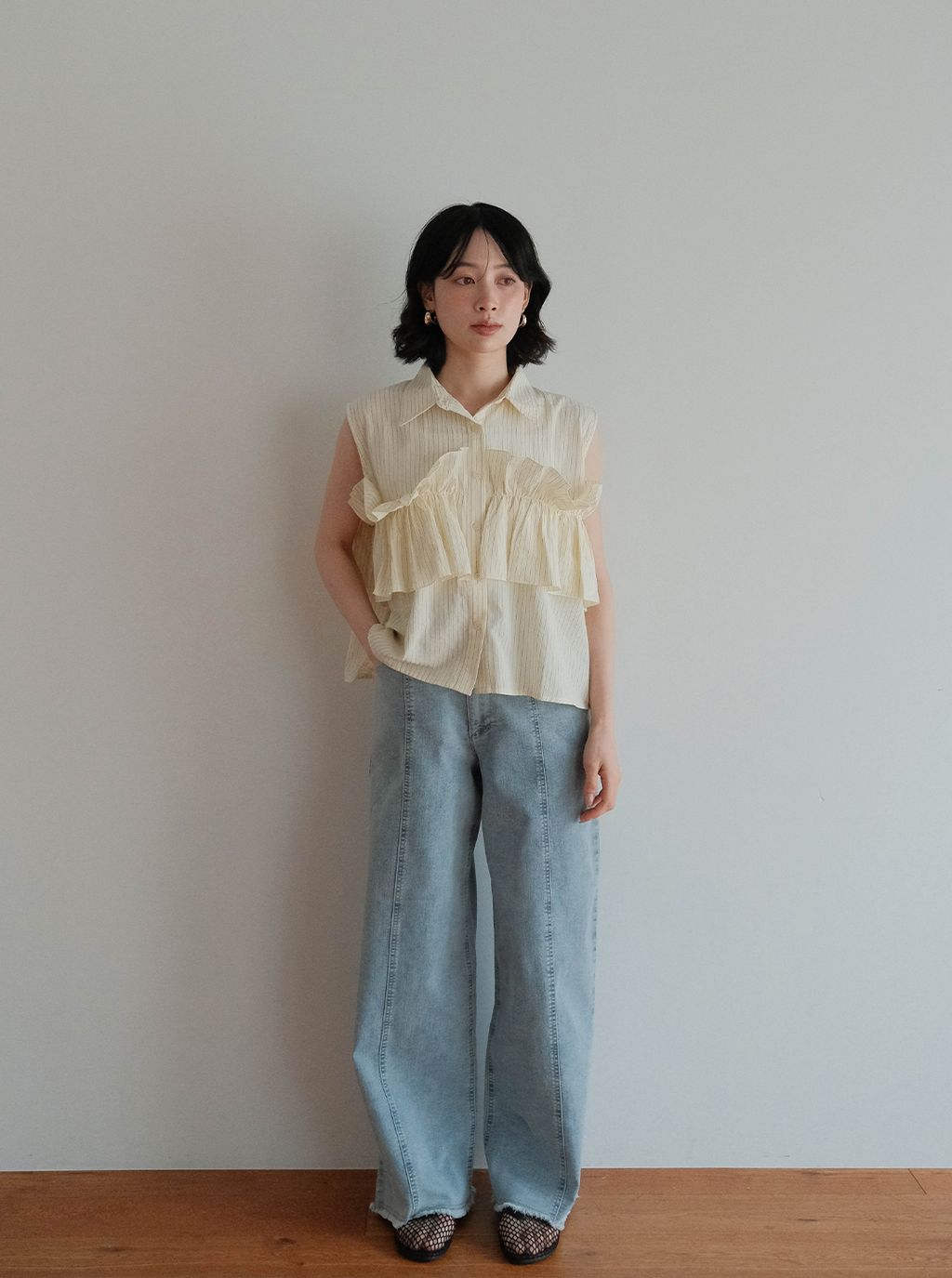 線條花邊無袖襯衫_M04