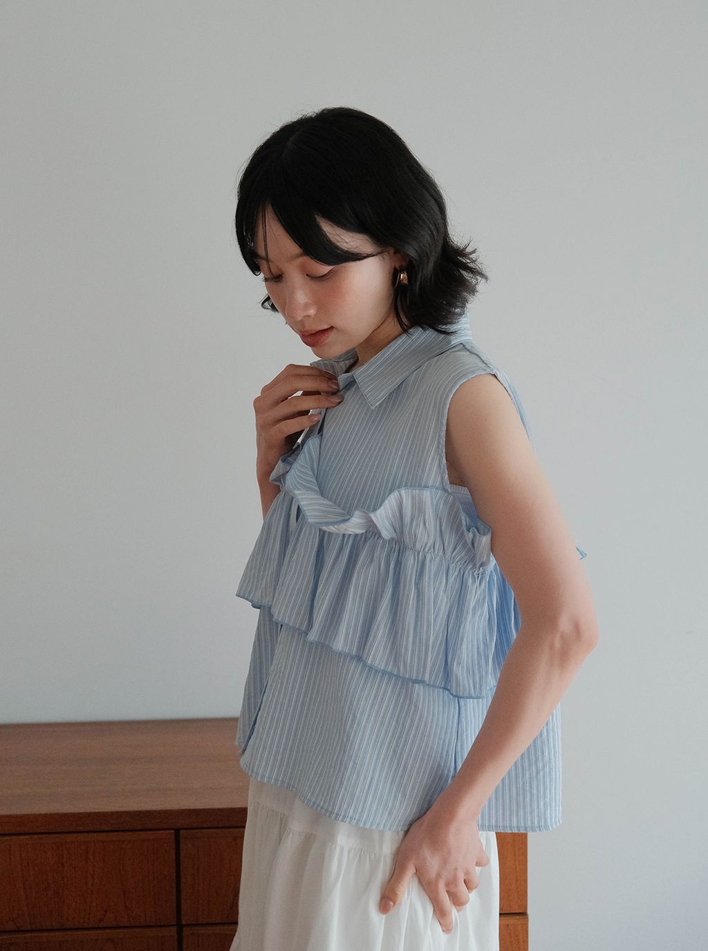 線條花邊無袖襯衫_M10