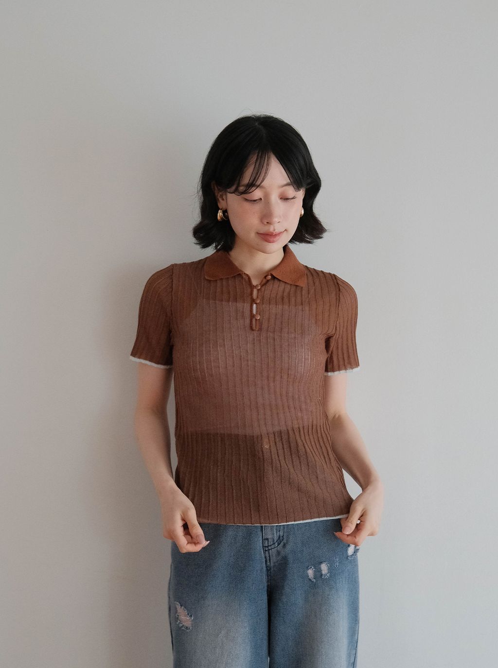 撞色滾邊微透明感POLO上衣_M07
