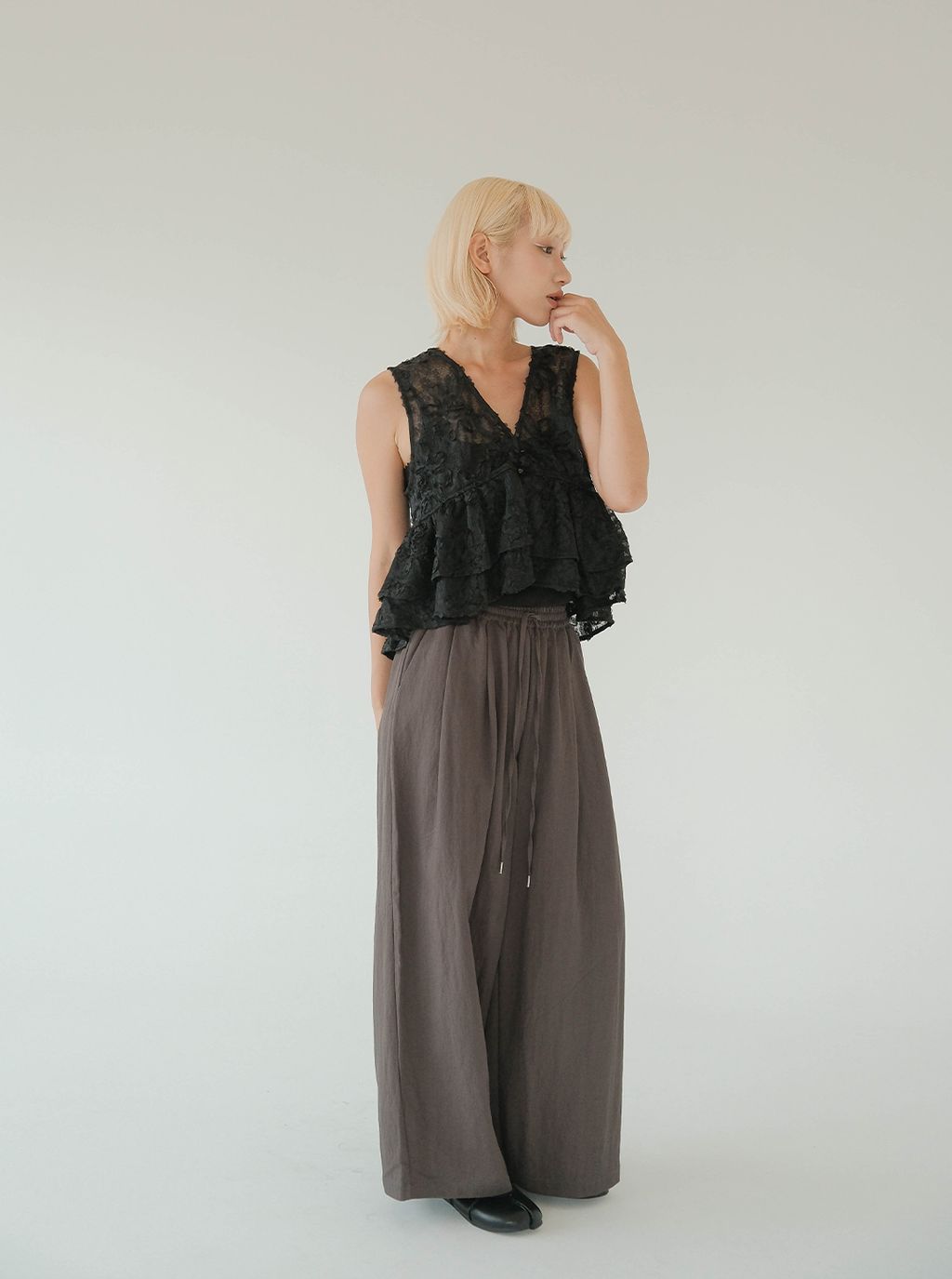 抽繩高腰棉麻垂墜感寬褲_M10