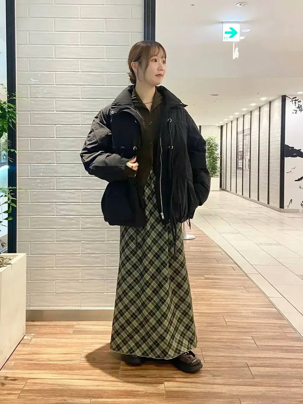 16611233