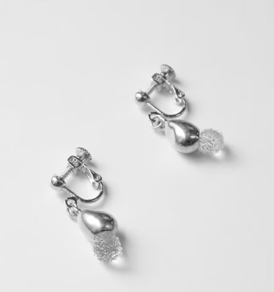 LINE_ALBUM_HANS-SZ-E-NF_251007_2