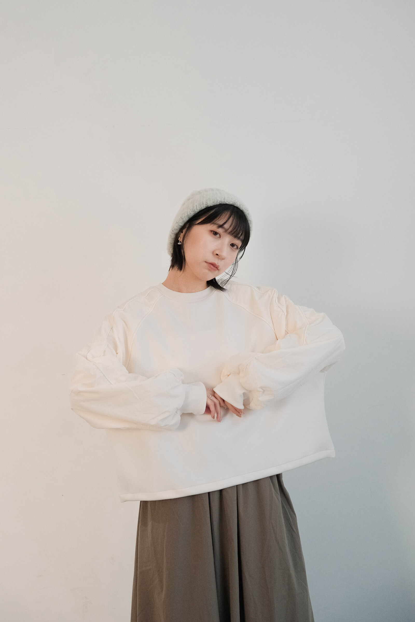 米白色(02/アイボリー)