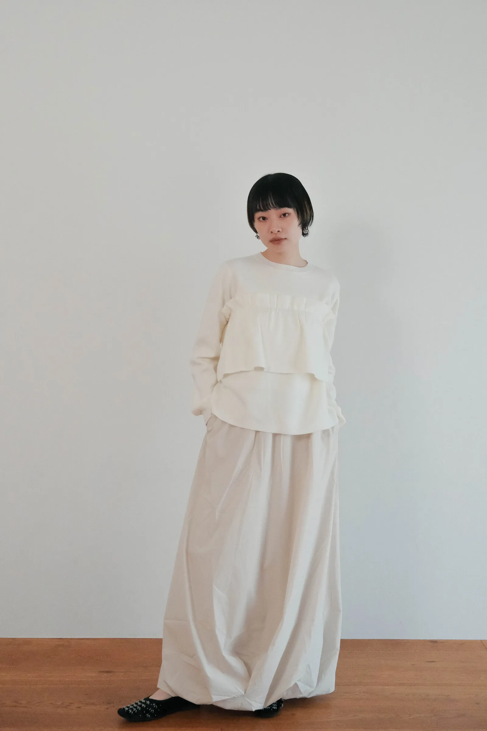 米白色(02/オフ)