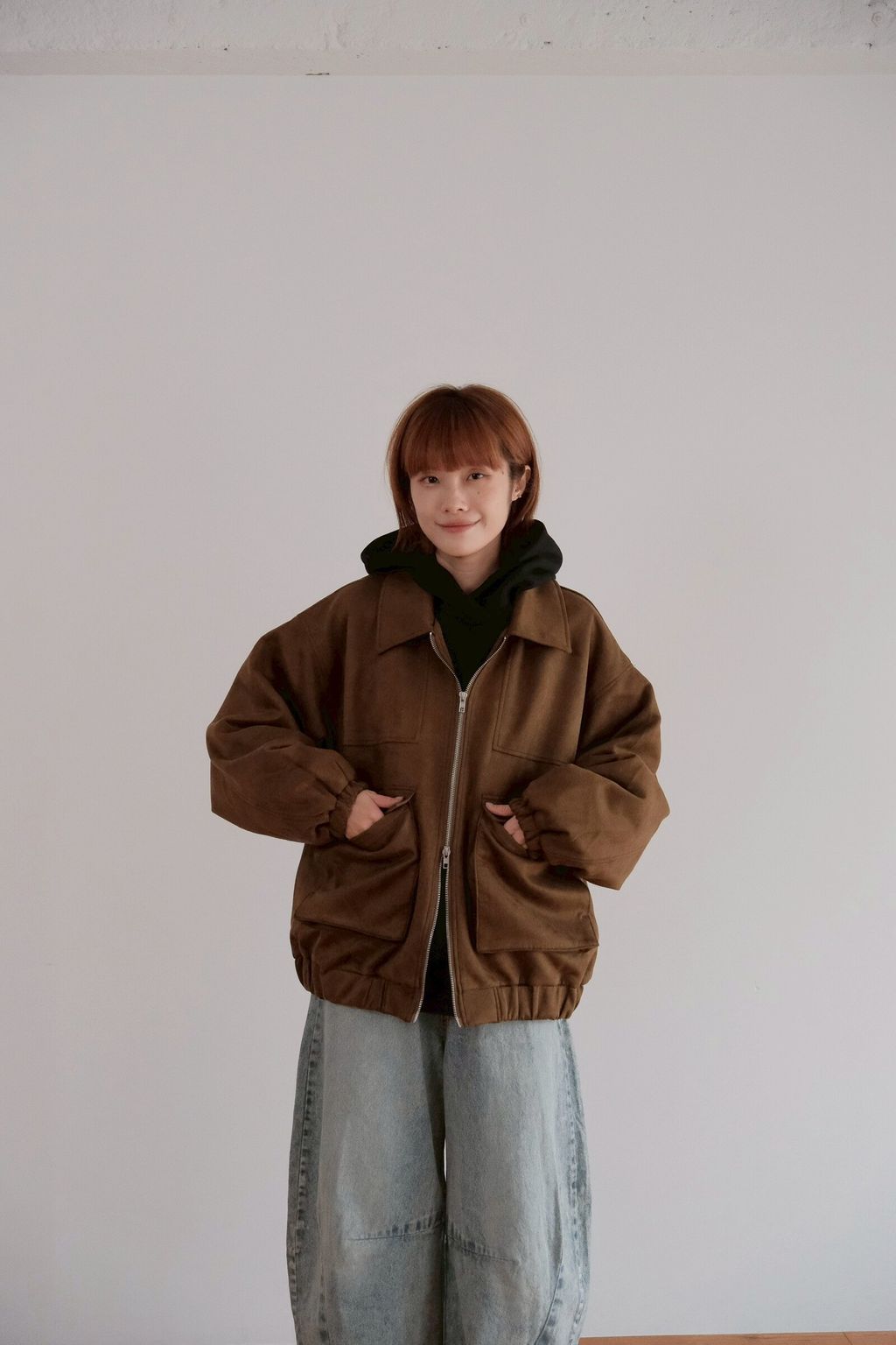 LINE_ALBUM_口袋寬鬆感麂皮外套 補充照片_260130_2