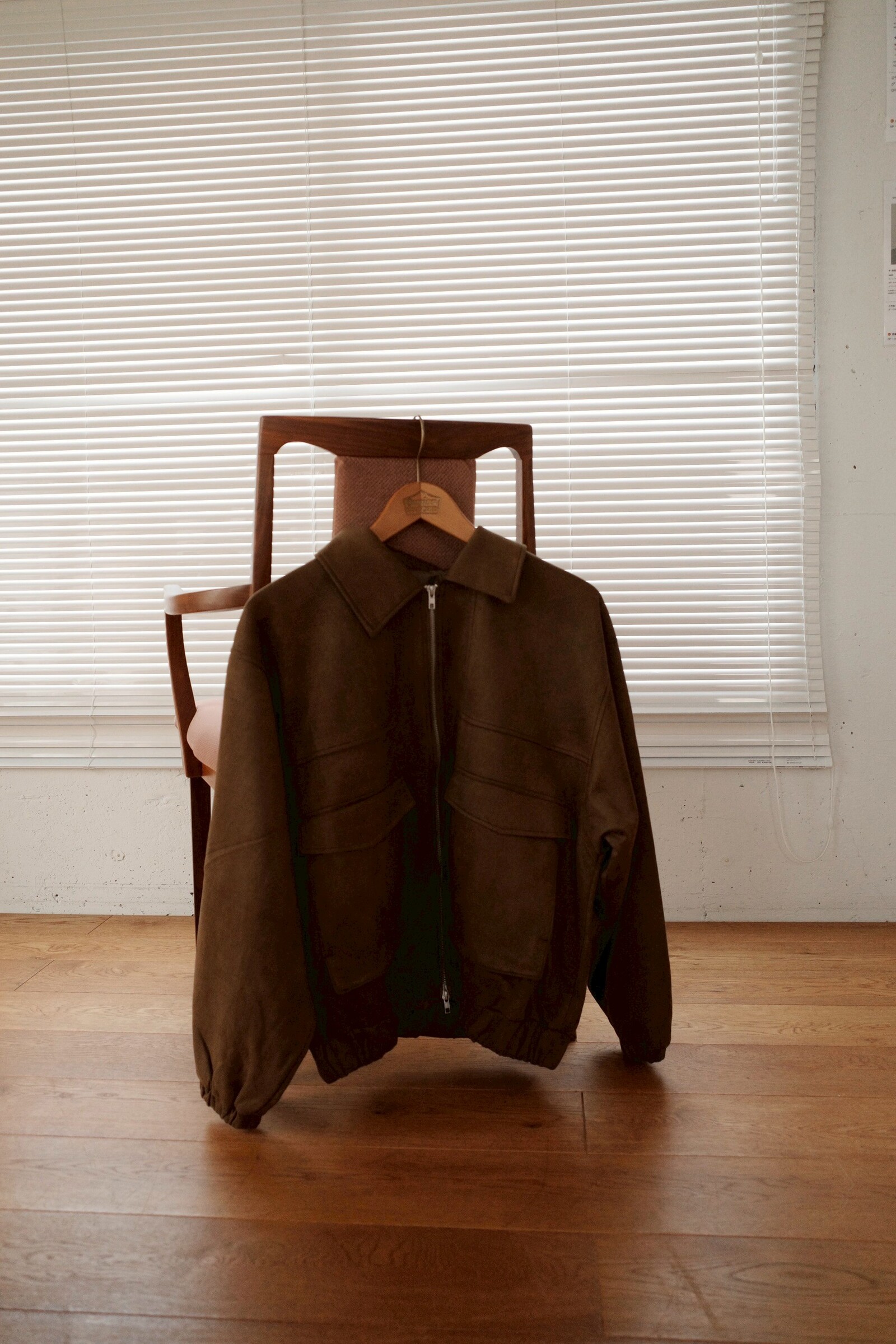 LINE_ALBUM_口袋寬鬆感麂皮外套 補充照片_260130_14