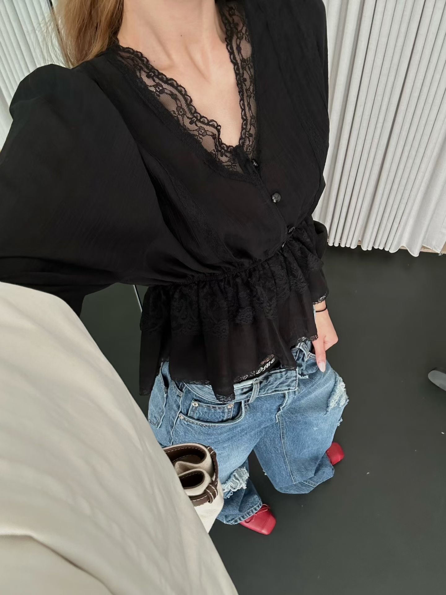 9d765339cf2f8e818cca0babb49ecef1