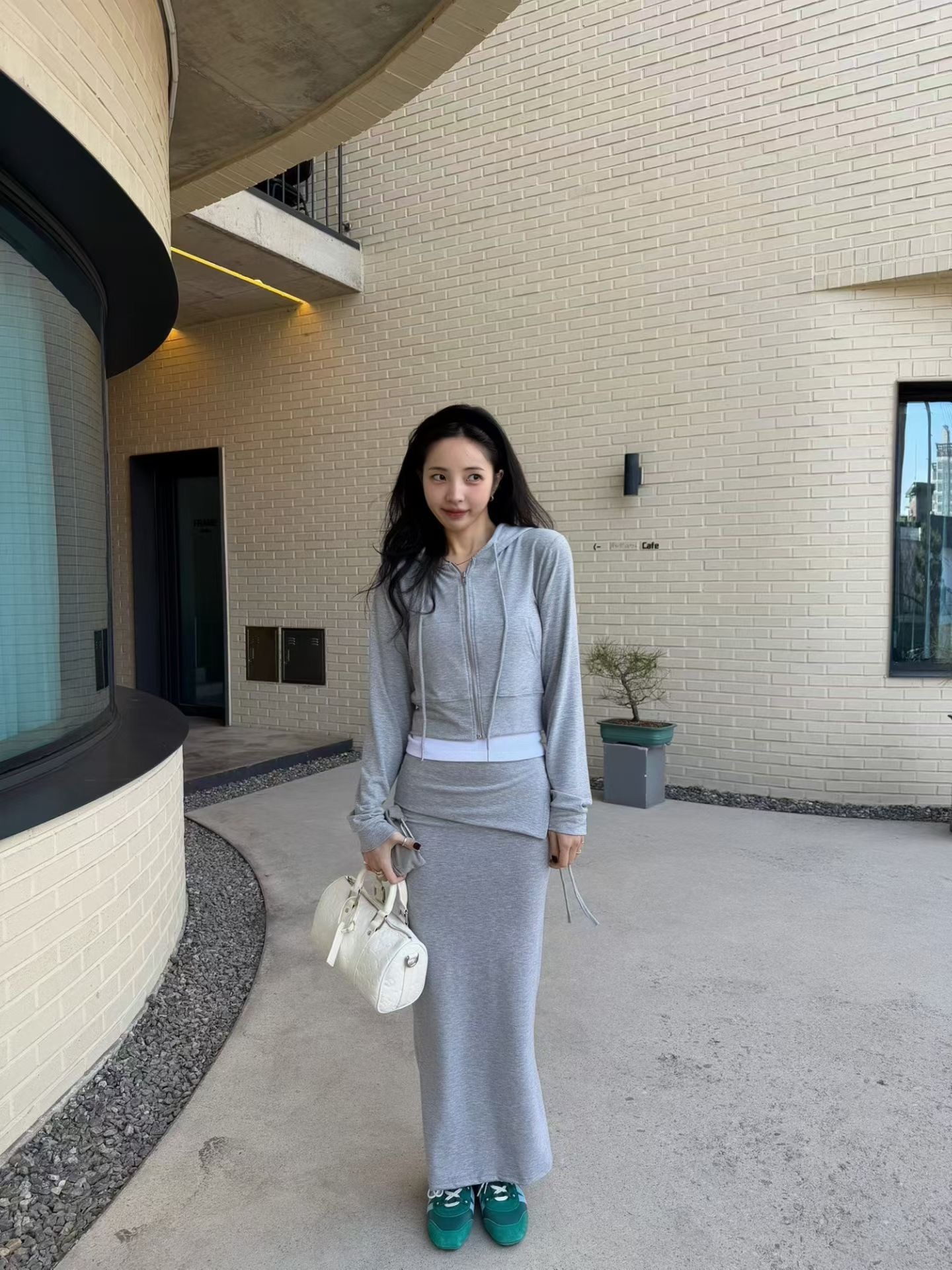 1429f37fdca936d3a1c5a02d3c823f43