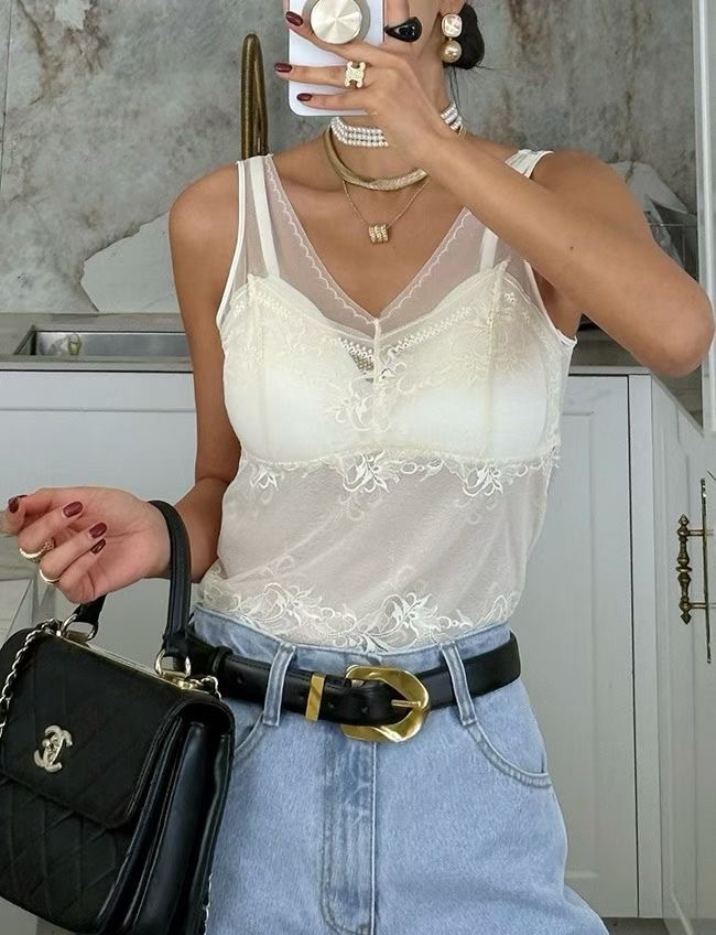 18ba776a0316d4c2d610d7d7acdef36a