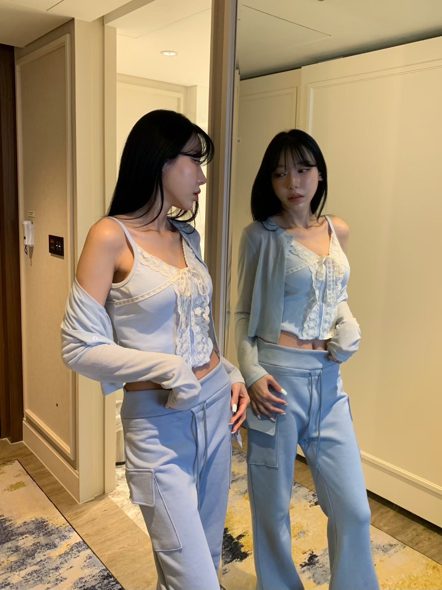 52d9464c5aaacad09d22e20c00f1a1