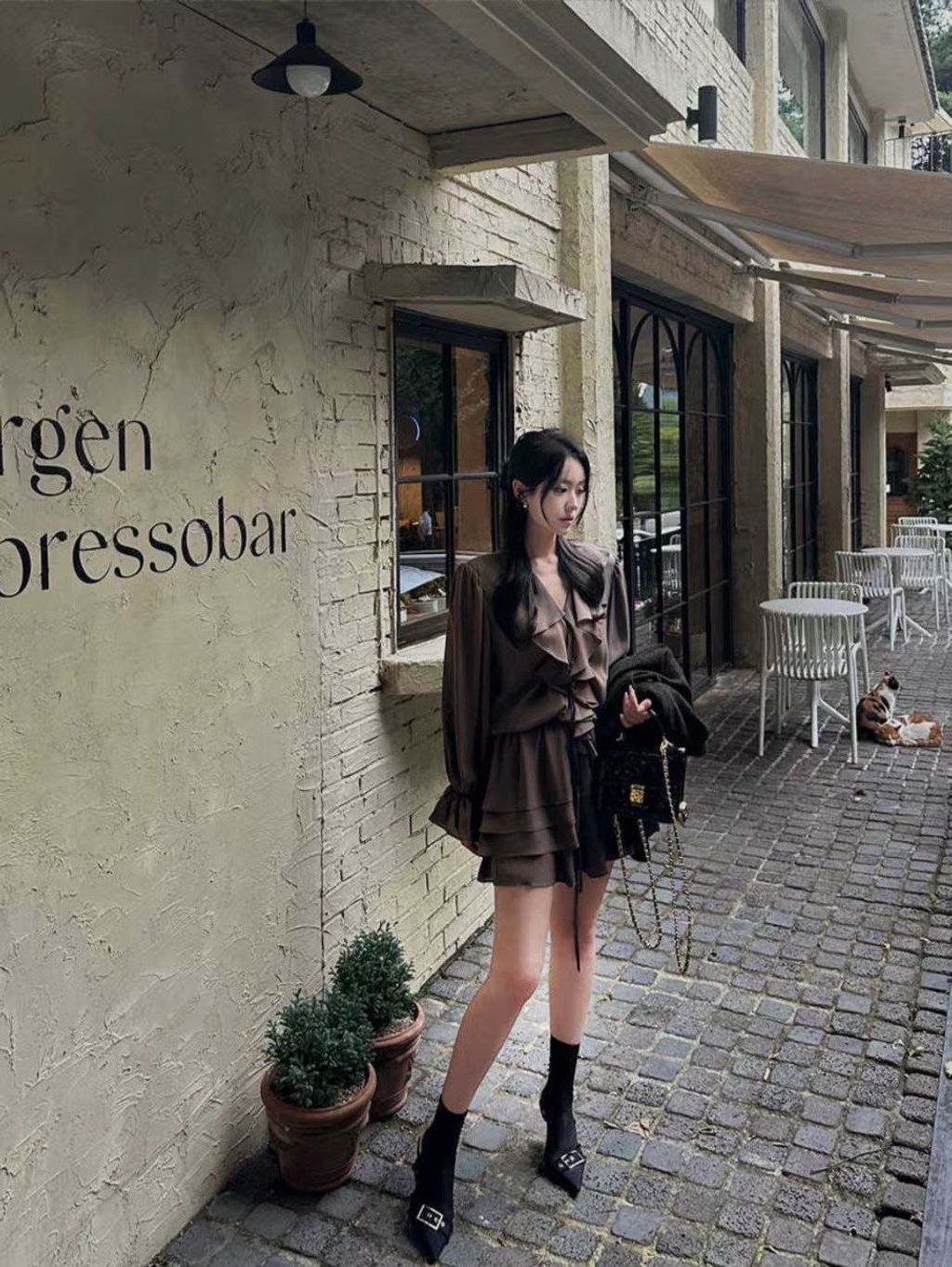 fda81440694bf6dad6c0d5c8df2b4ed9