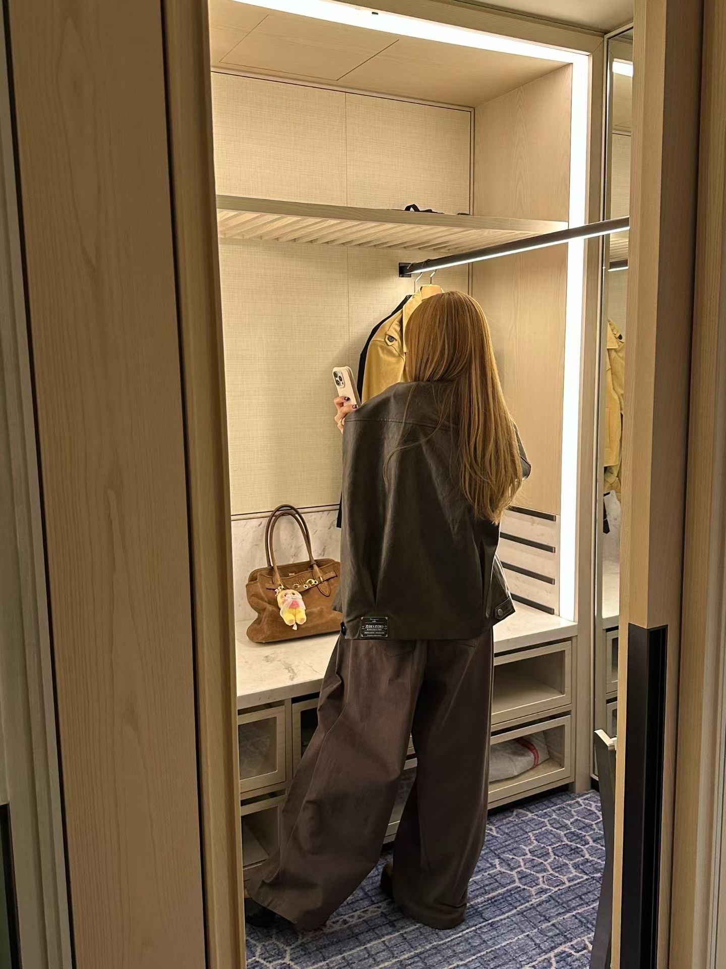 14771a8ca358b2e2c6ef0ed6b439f216