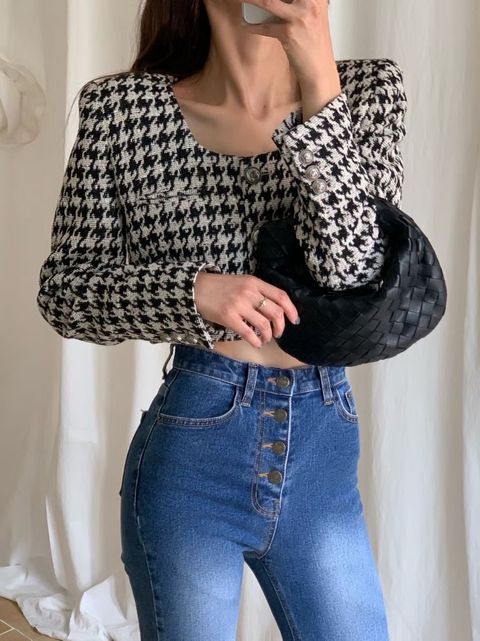 e76560435c5510f1a6bb1021a1634772