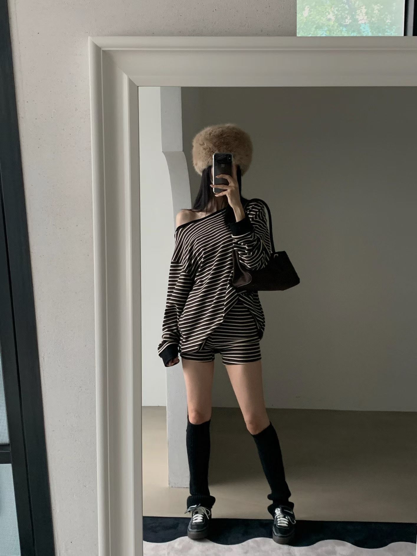 b20e83f56fd8230b24391f32c251a7a2