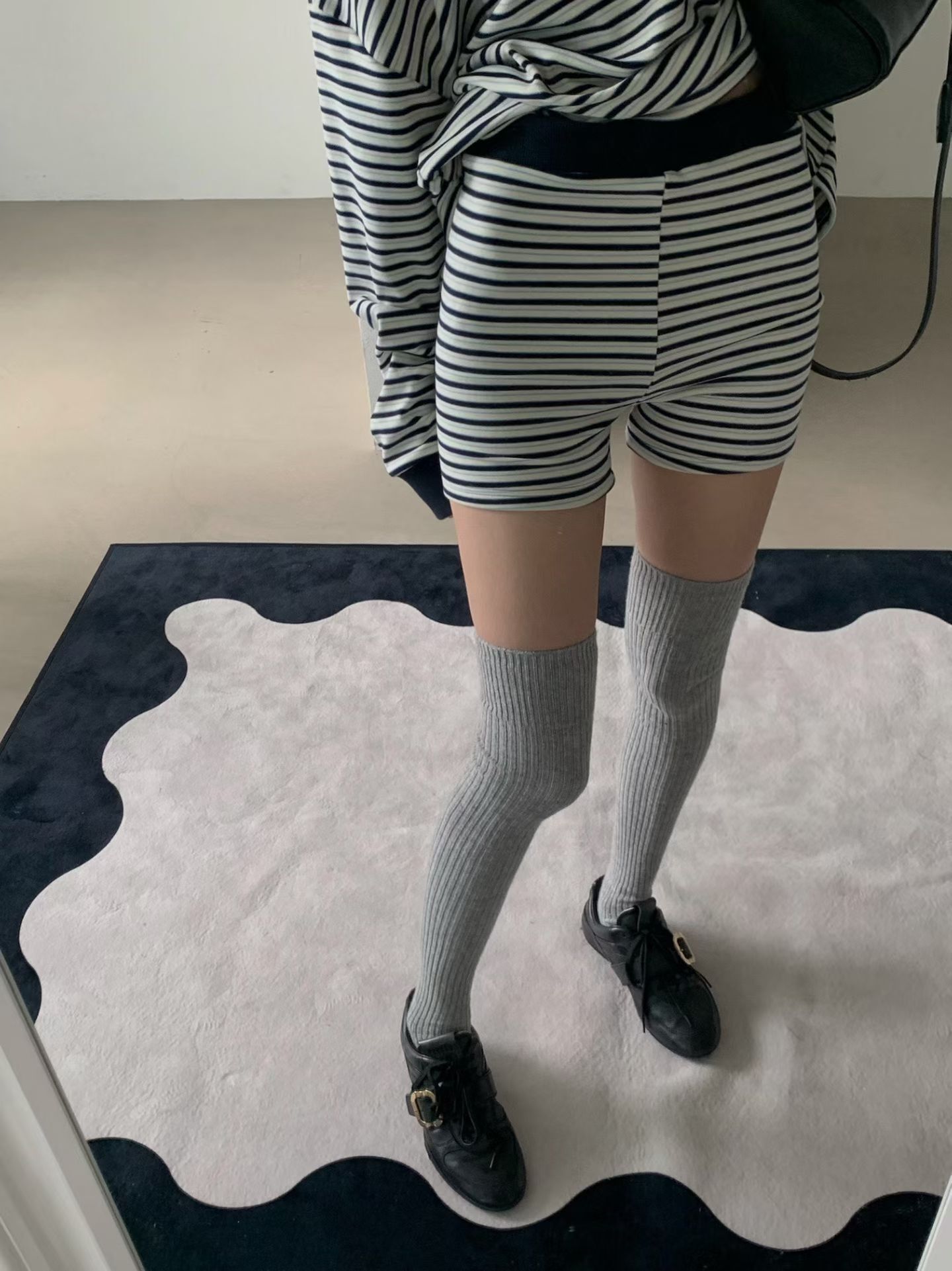 3b700d1d77e54ff15ddd3b06ededc696