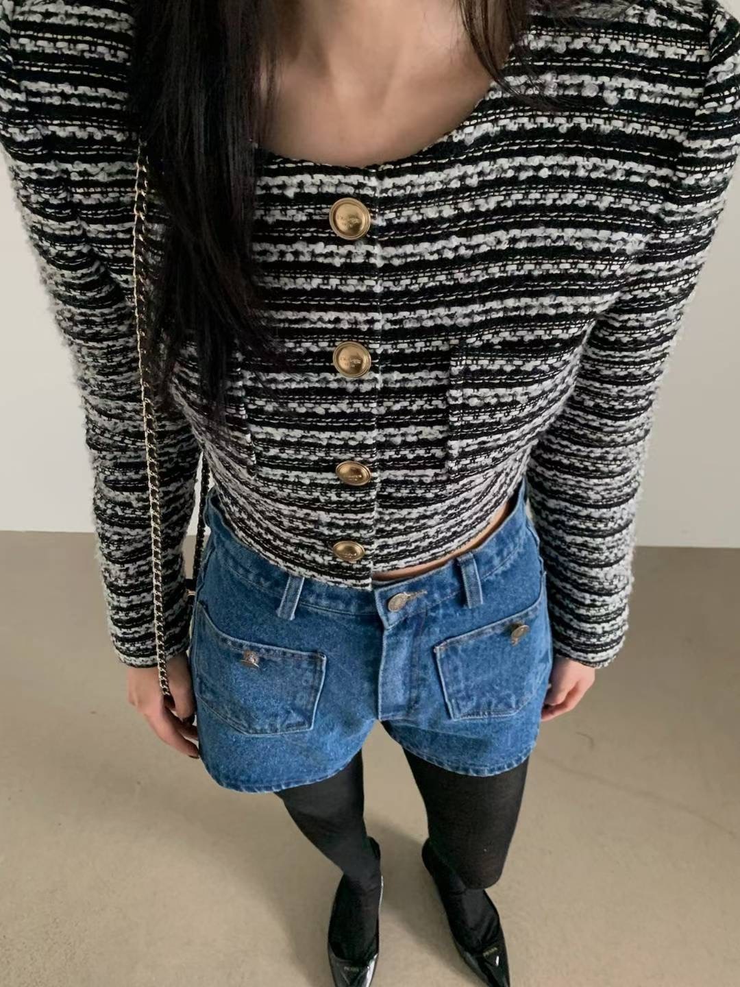 15976bde3ce45e47ab3f952da58f4505