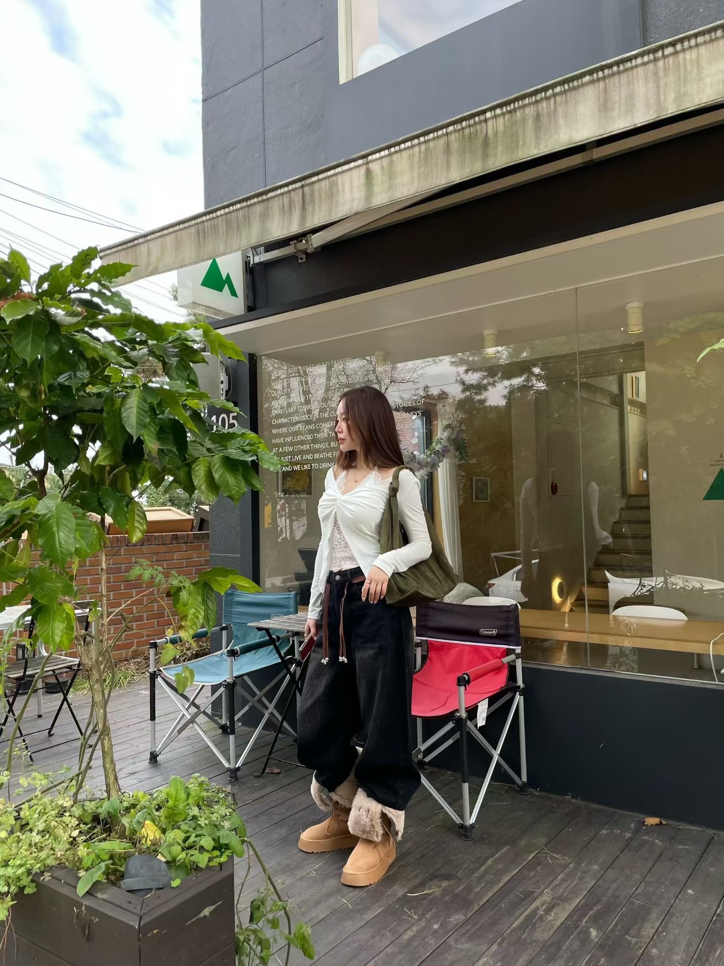 0135cd36409500b8825fb2166752446f