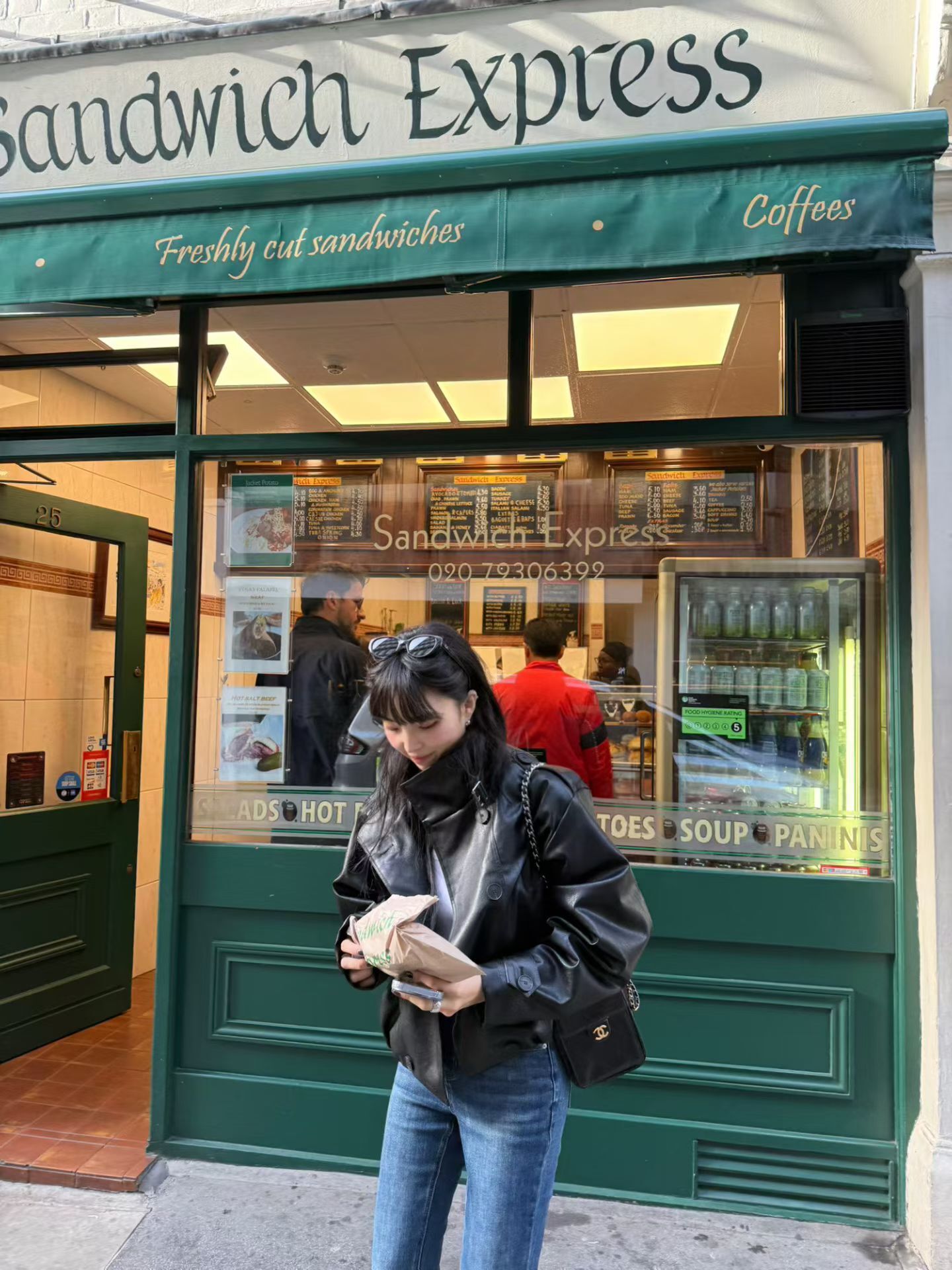 a0a51955aaabfd3db23a26d954e80159