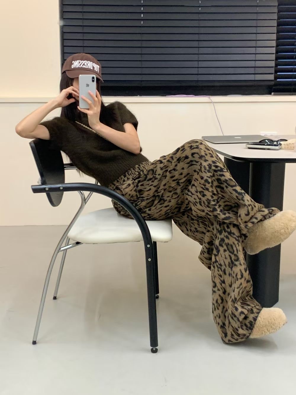 8e37d38b5e137e1214a478aaeaa3fb72