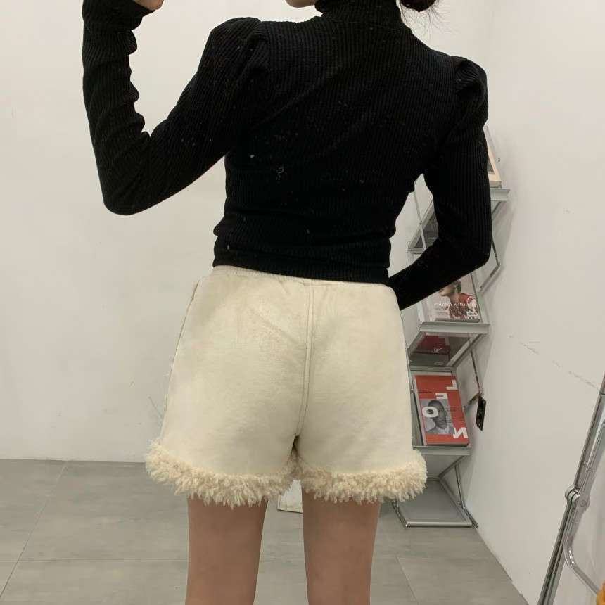 deb766a3b5bf57ccc4c548c1ce77f9d7