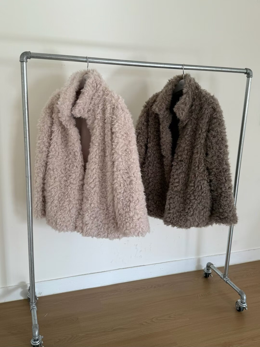 77b73d335b46d93f0881ed206039a8e7