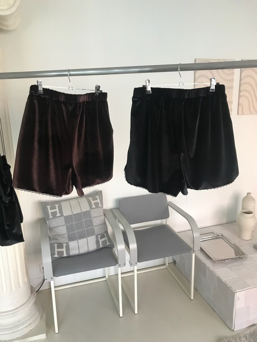 24ecaabfbc39bd3b226f8d80f5aa3f33