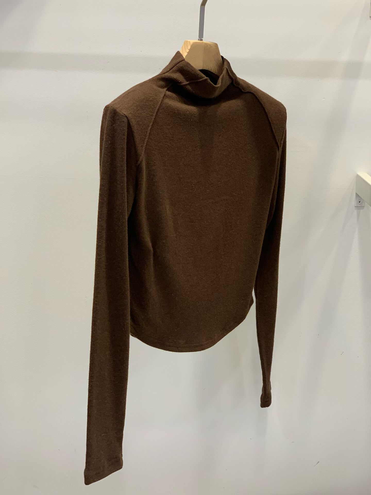 70e168aa99b50d198b70b0f051f497b1