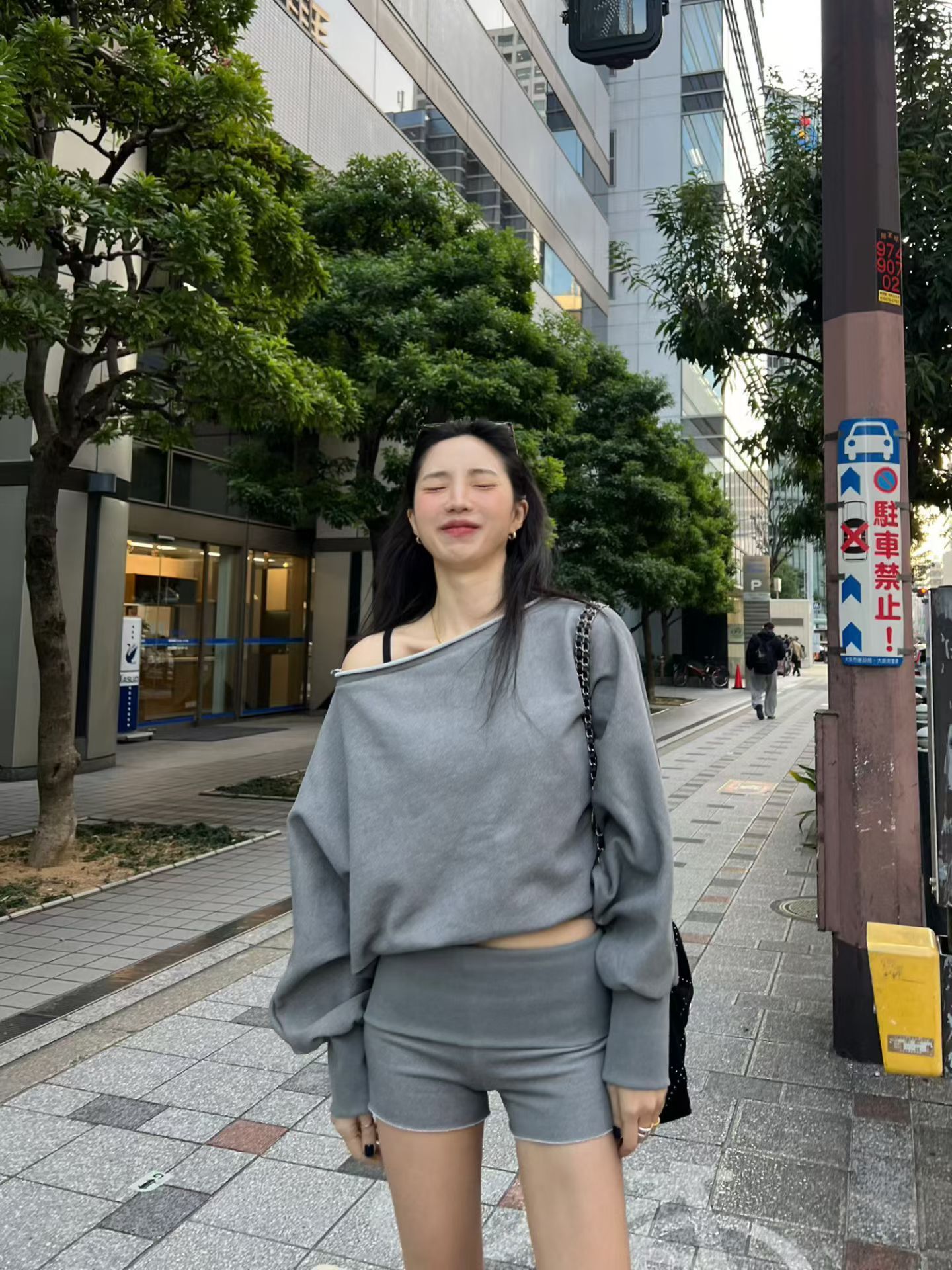 046c8df51d2cffe385383d02f1a5e59e