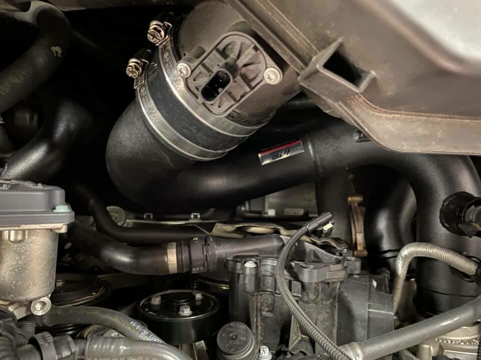 FTP B38 intake pipe installed in BMW F30 engine bay