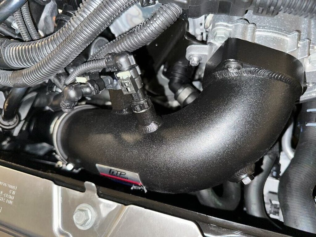 ftp-b58n-charge-pipe-13719455373-2023-x5x6x7-lci-1_0122