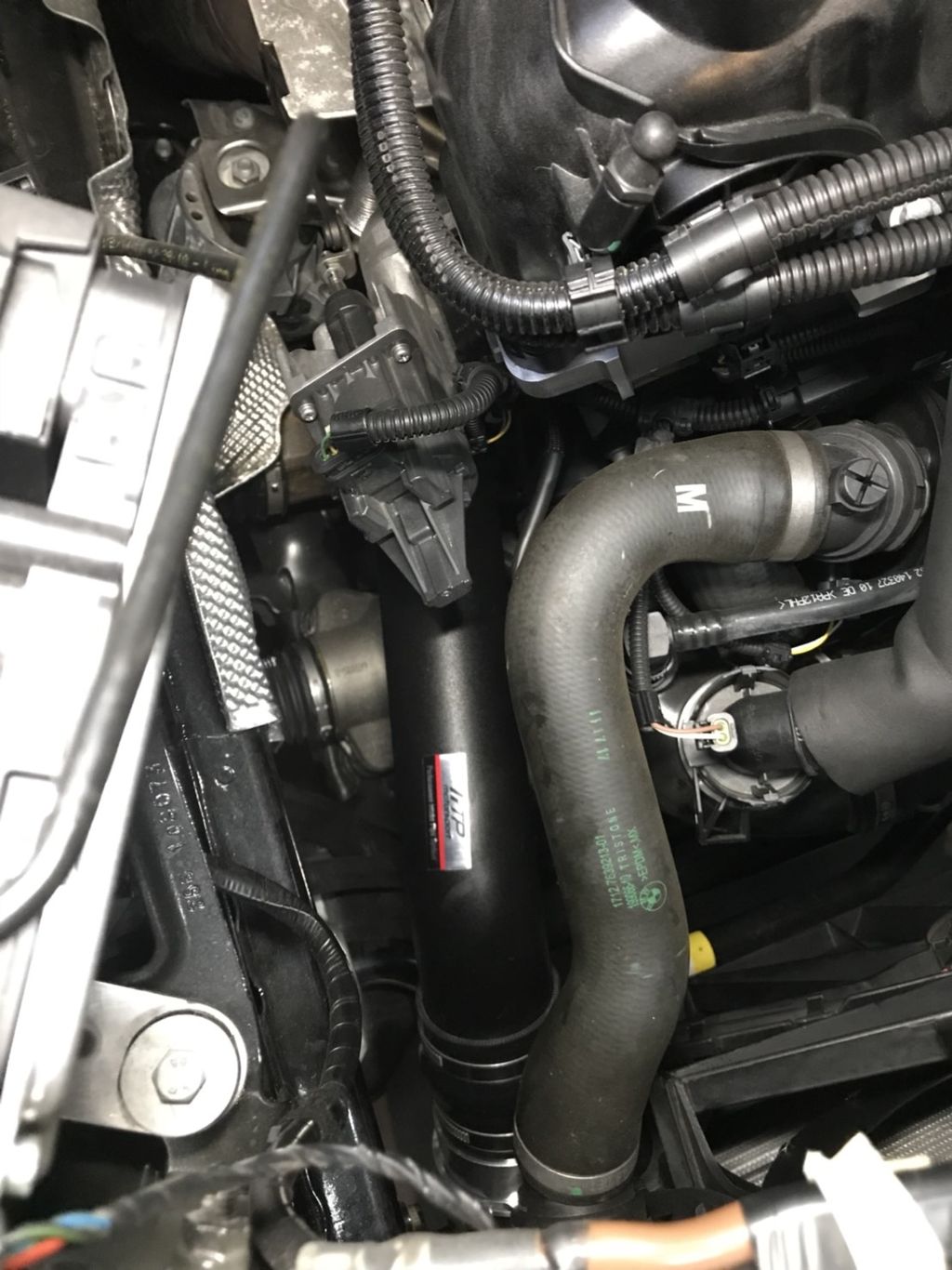 ftp-bmw-f25-x3-f26-x4-n20-charge-pipe-boost-pipe-20i-28i_0186
