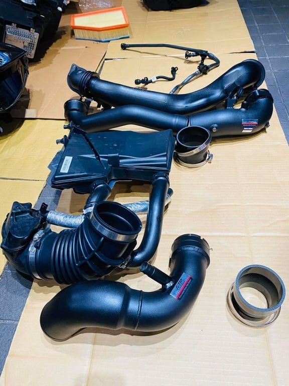 ftp-g05g06g07-x5x6x7-m40i-charge-pipe-intake-pipe-combo_0559