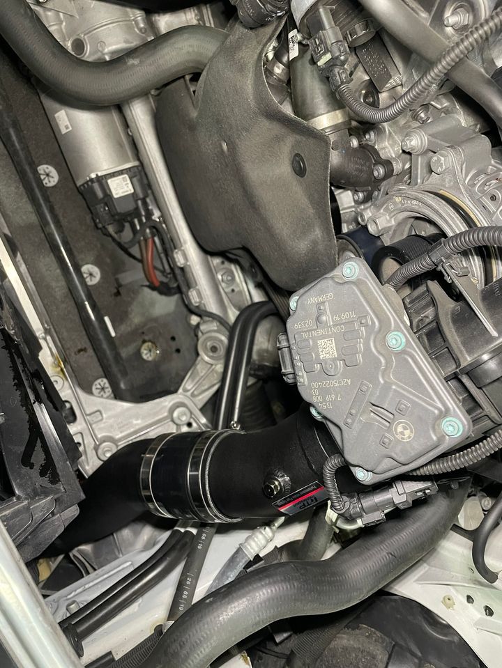 ftp-g30-520-b48c-air-cooler-charge-pipe-kit_0579