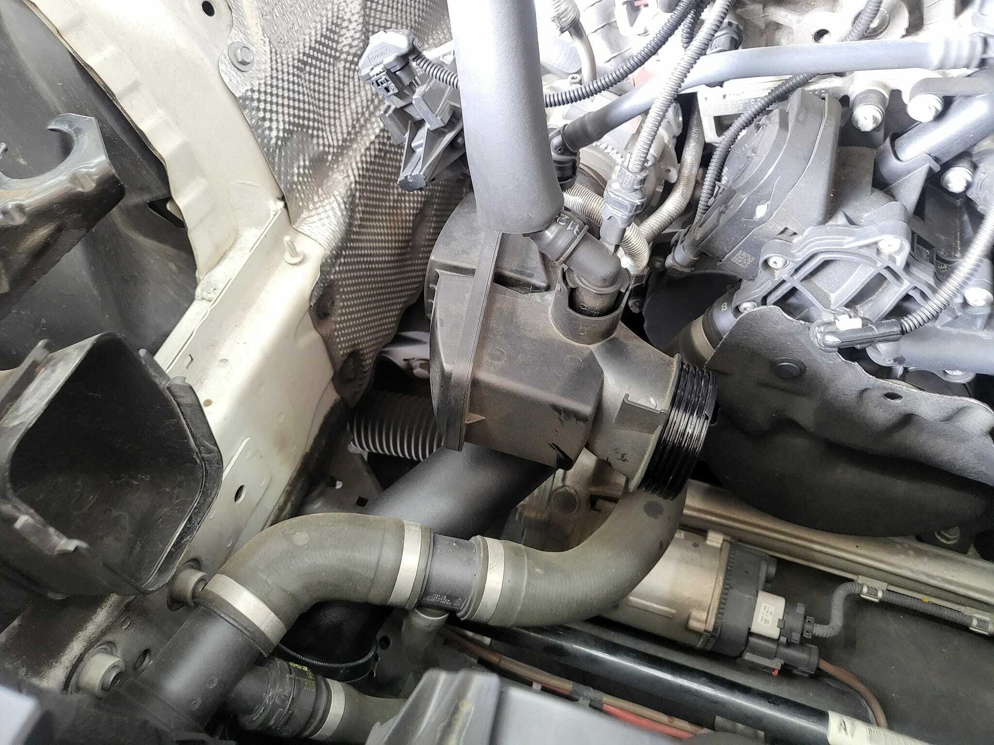 ftp-f2x-f3x-three-cylinder-engine-b38-charge-pipe-boost-pipe_0446