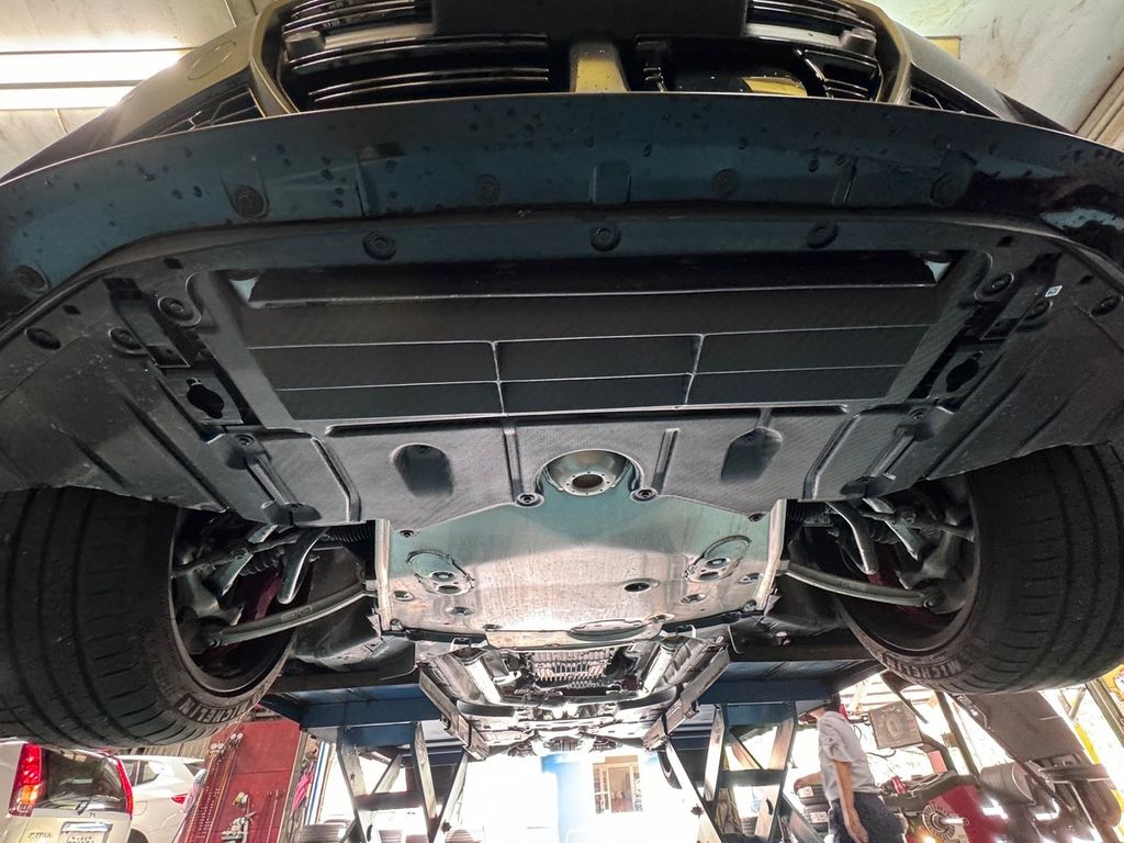 ftp-dry-carbon-skid-plate-oil-cooler-guard_0326