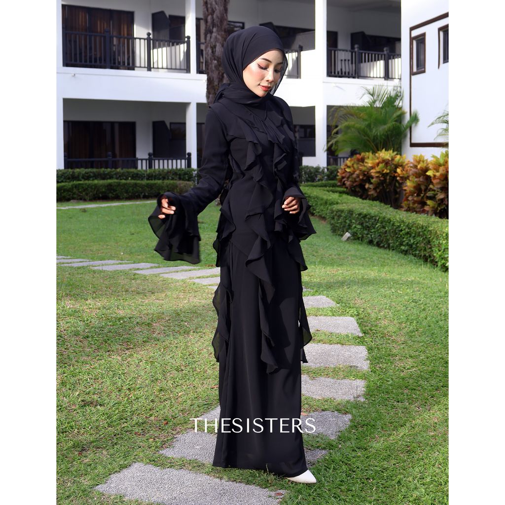 JPG COLOUR RUFFLE RAYA BLACK