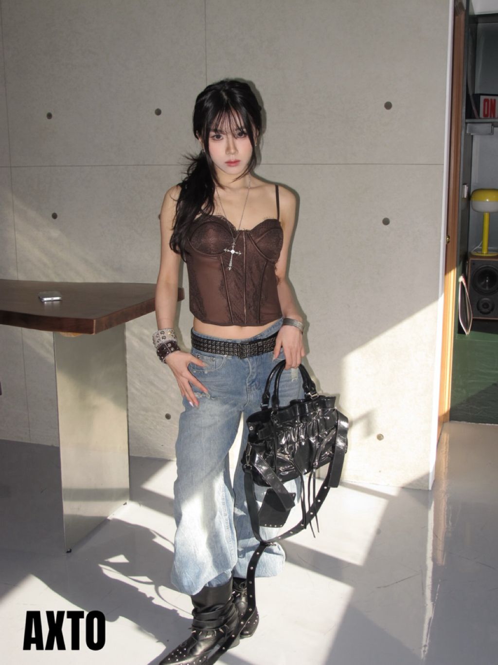 tw-11134207-820la-mlxkda4ss0zob3